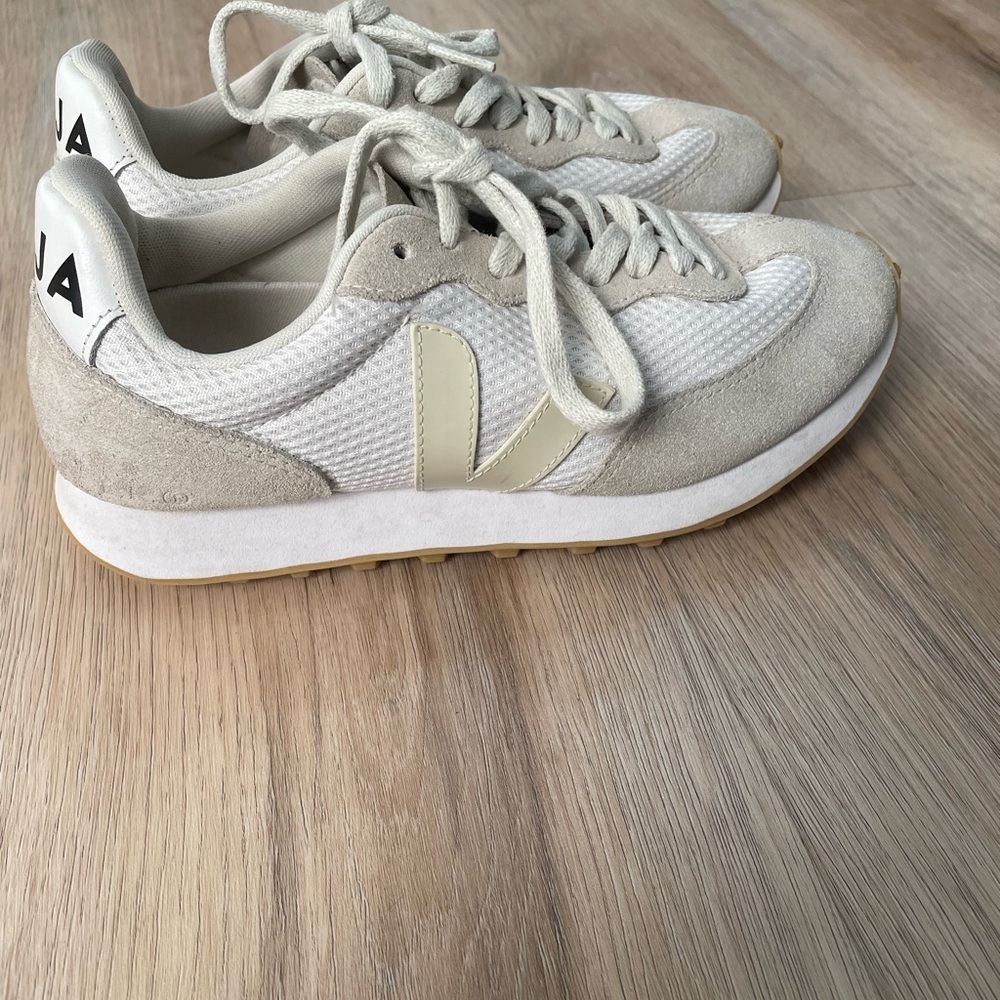 Veja Cream and White Casual Sneakers